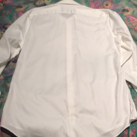 Men’s Claiborne Dress Shirt - Picture 3 of 5